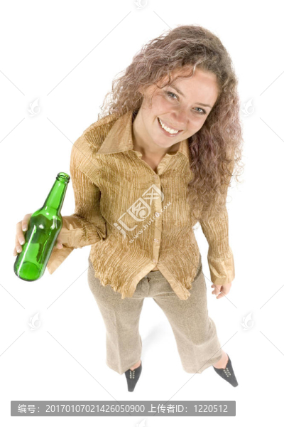 女人和啤酒