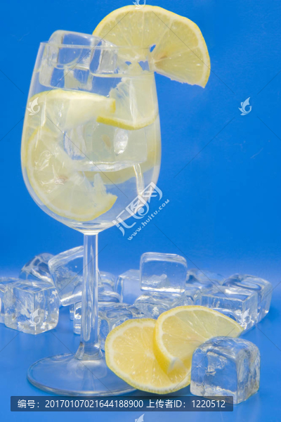 冰和檸檬