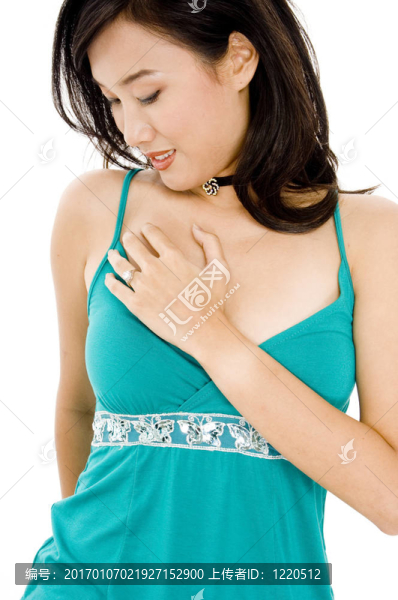 美麗與鉆石戒指