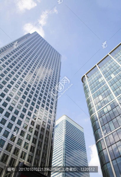 向天空的企業(yè)建筑