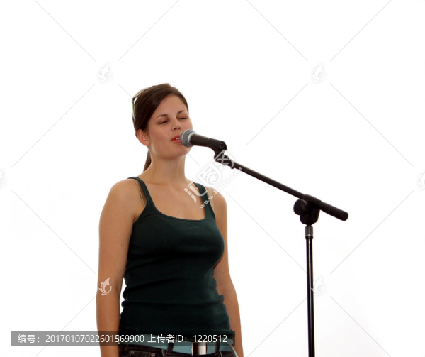 可愛(ài)的少女唱歌