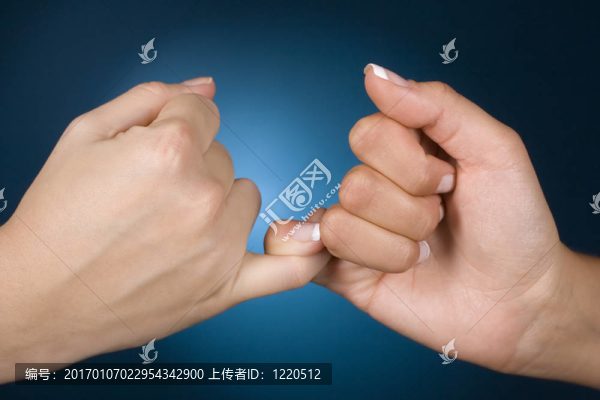 手表示同情