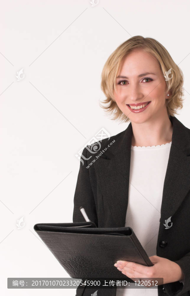 女督察C
