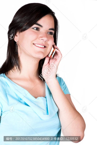 美麗的女孩在電話里