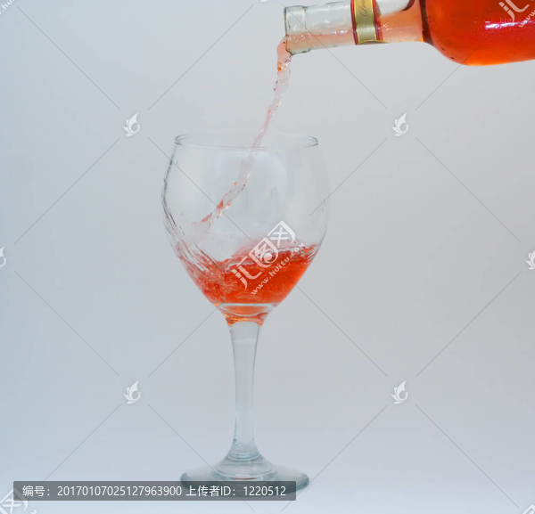 倒酒