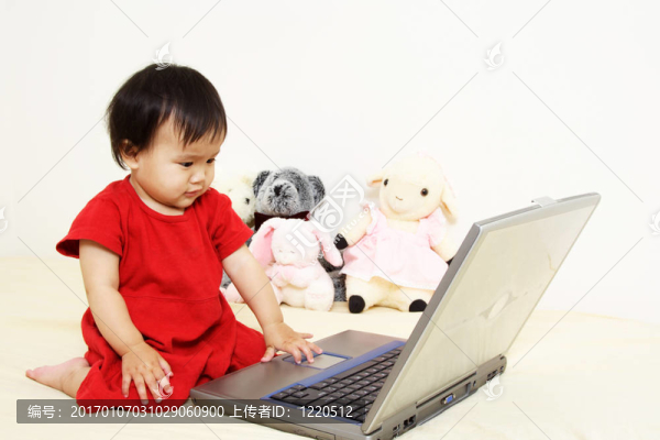 可愛(ài)的寶寶