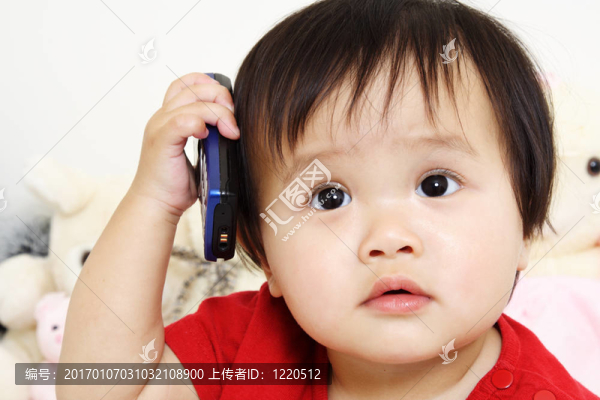 可愛的寶寶
