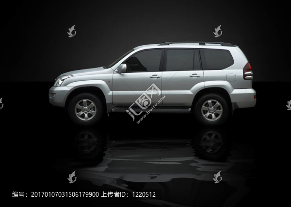 濕的吉普車