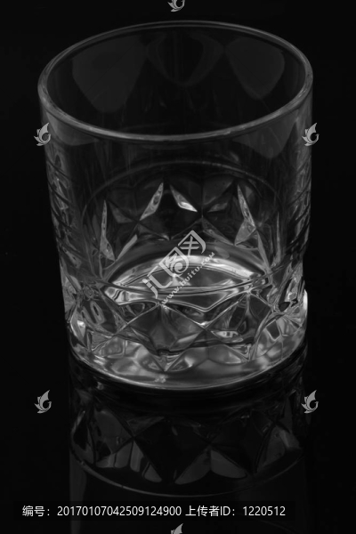威士忌杯
