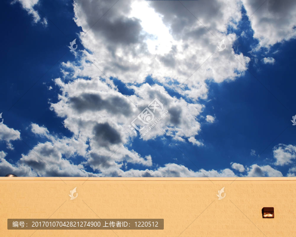 墻外的天空