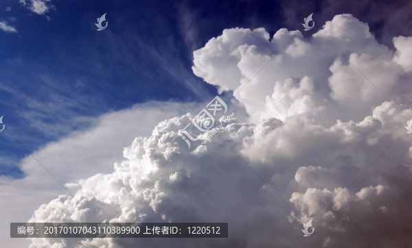 天空和云彩