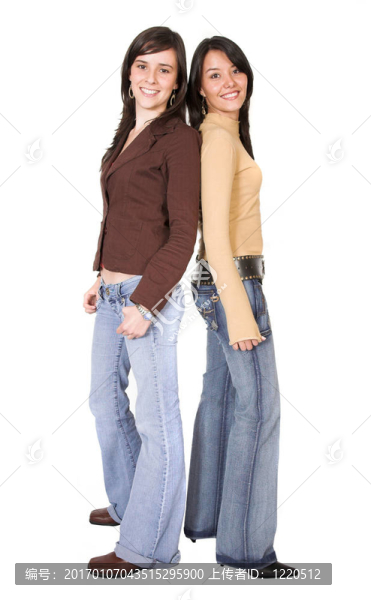 來自不同背景的休閑女孩