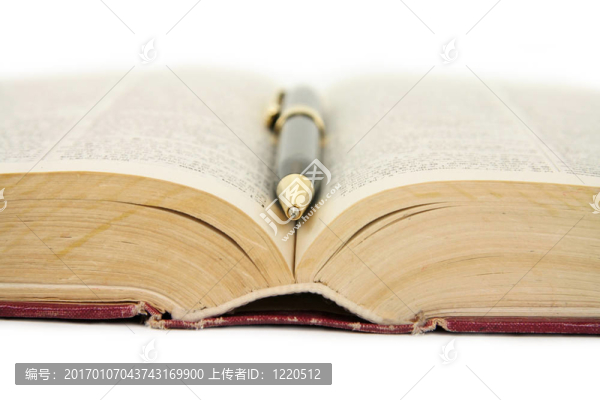 打開的書
