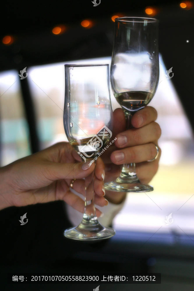 香檳酒杯