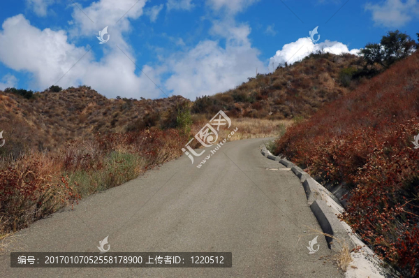 進入的道路