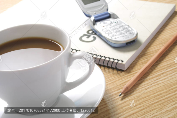 喝咖啡休息