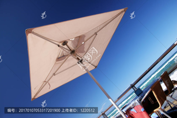 沙灘傘