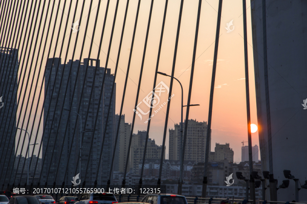 索橋