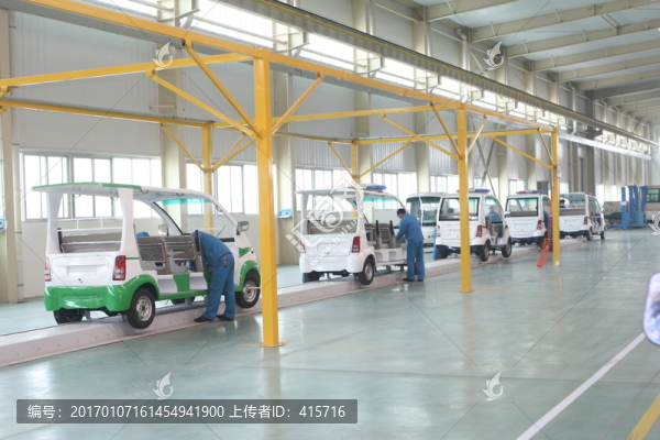 電動(dòng)汽車車間