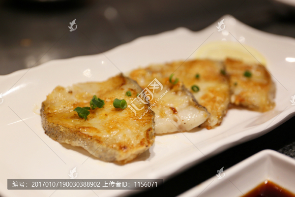 鐵板鱈魚