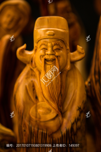 木雕藝術(shù)財(cái)神