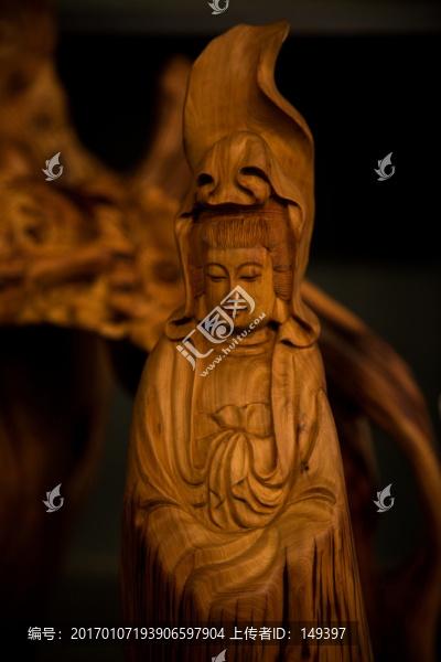 木雕藝術(shù)觀音菩薩