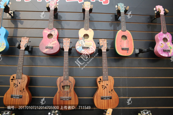吉他