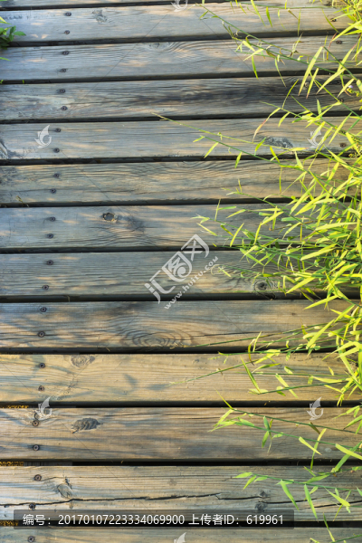 木板