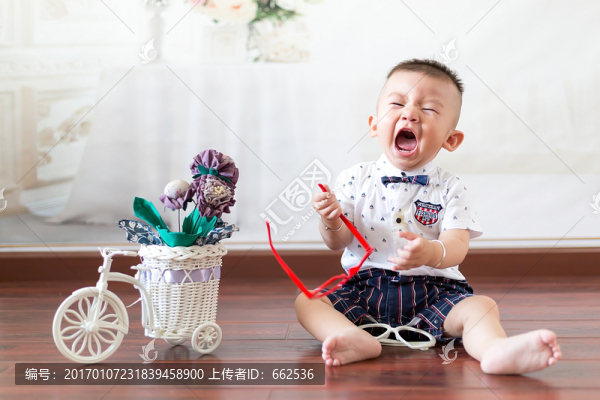 寶寶開心