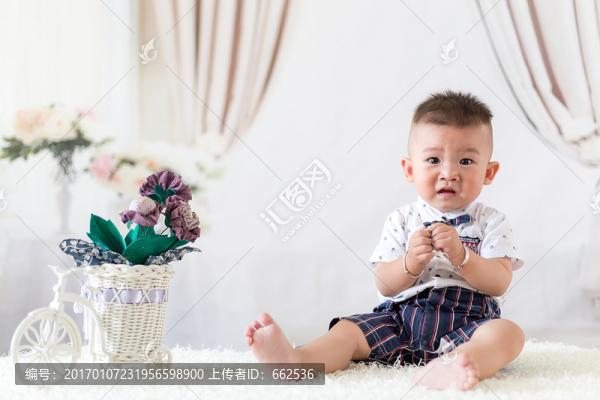 寶寶哭