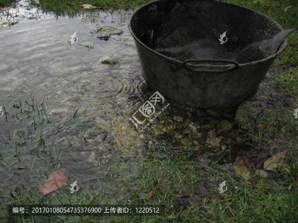 雨滴-匯圖網(wǎng) www.fosd68.com 雨滴