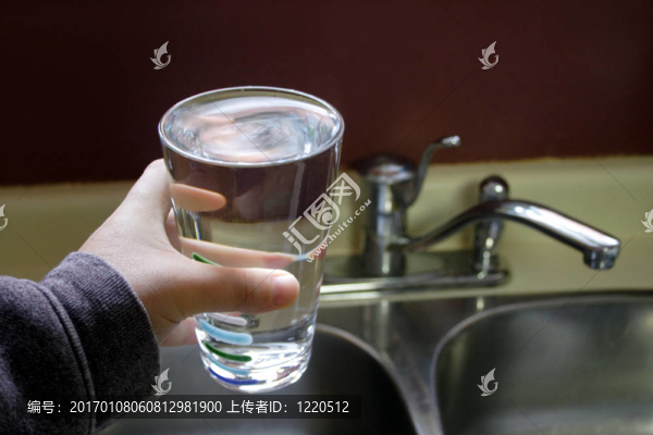 自來(lái)水玻璃