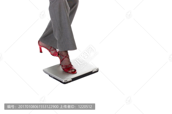筆記本電腦的墊腳石