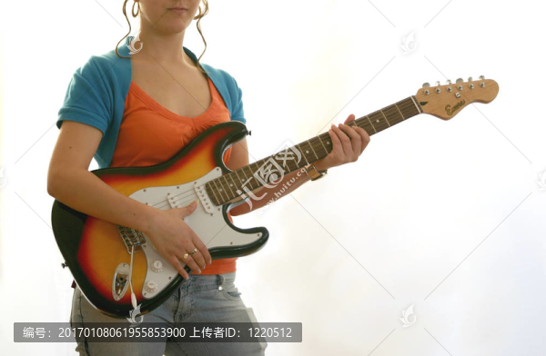 女吉他手
