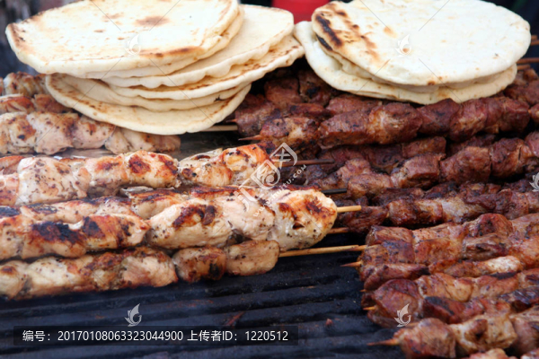 雞肉和牛肉串