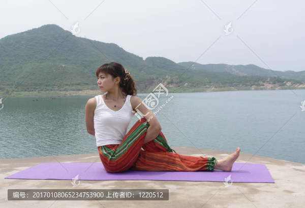 瑜伽姿勢