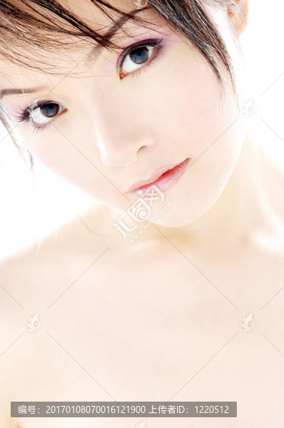 甜美的女孩