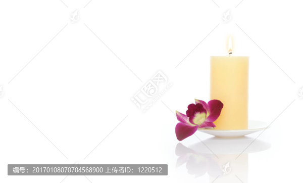 蠟燭和蘭花