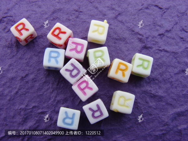 R