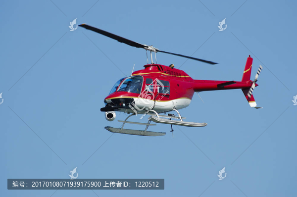 天空中的眼睛