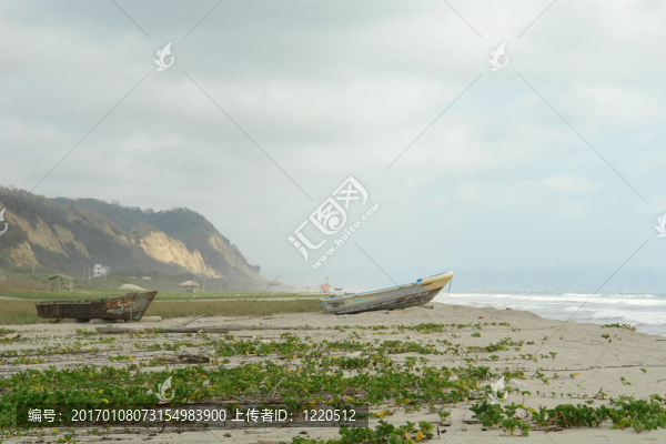 兩個(gè)老船