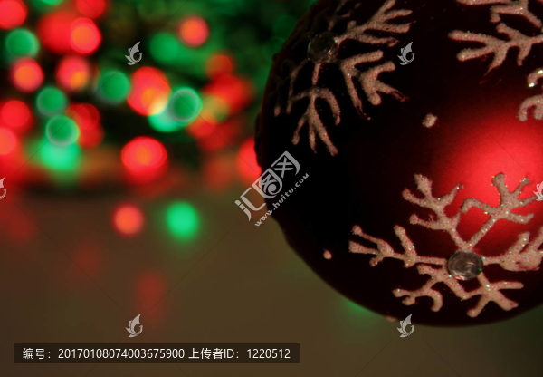紅色和綠色的光