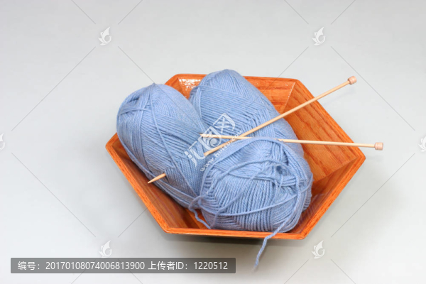 木碗里的羊毛