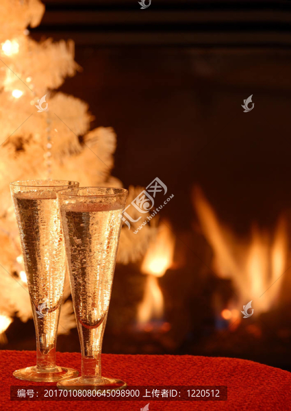 香檳祝酒