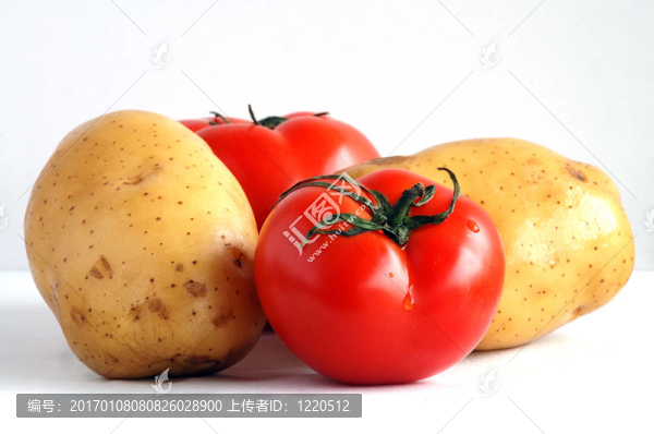 兩個土豆和兩個