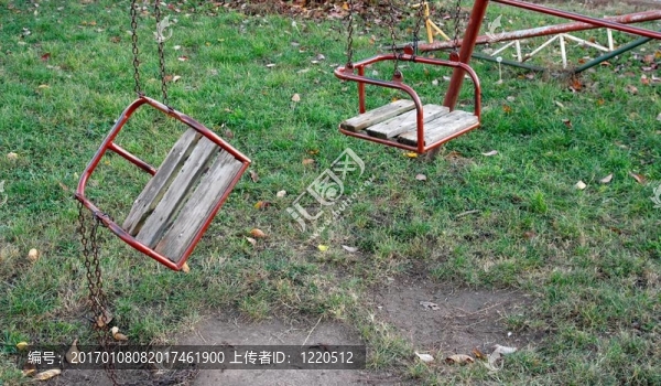 秋千