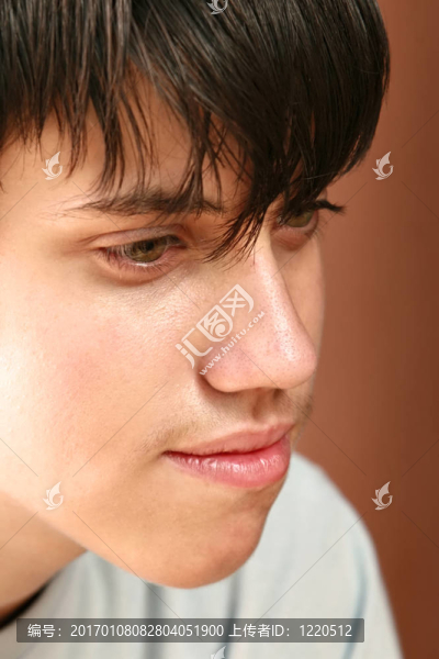 畫像的小男孩