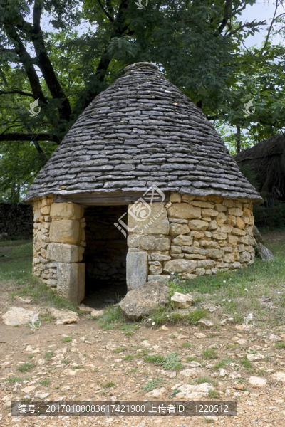 在Breuil法國石頭小屋；