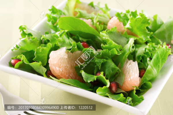 薩拉德