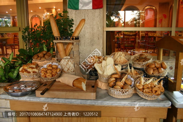 天都里什錦烤飛餅